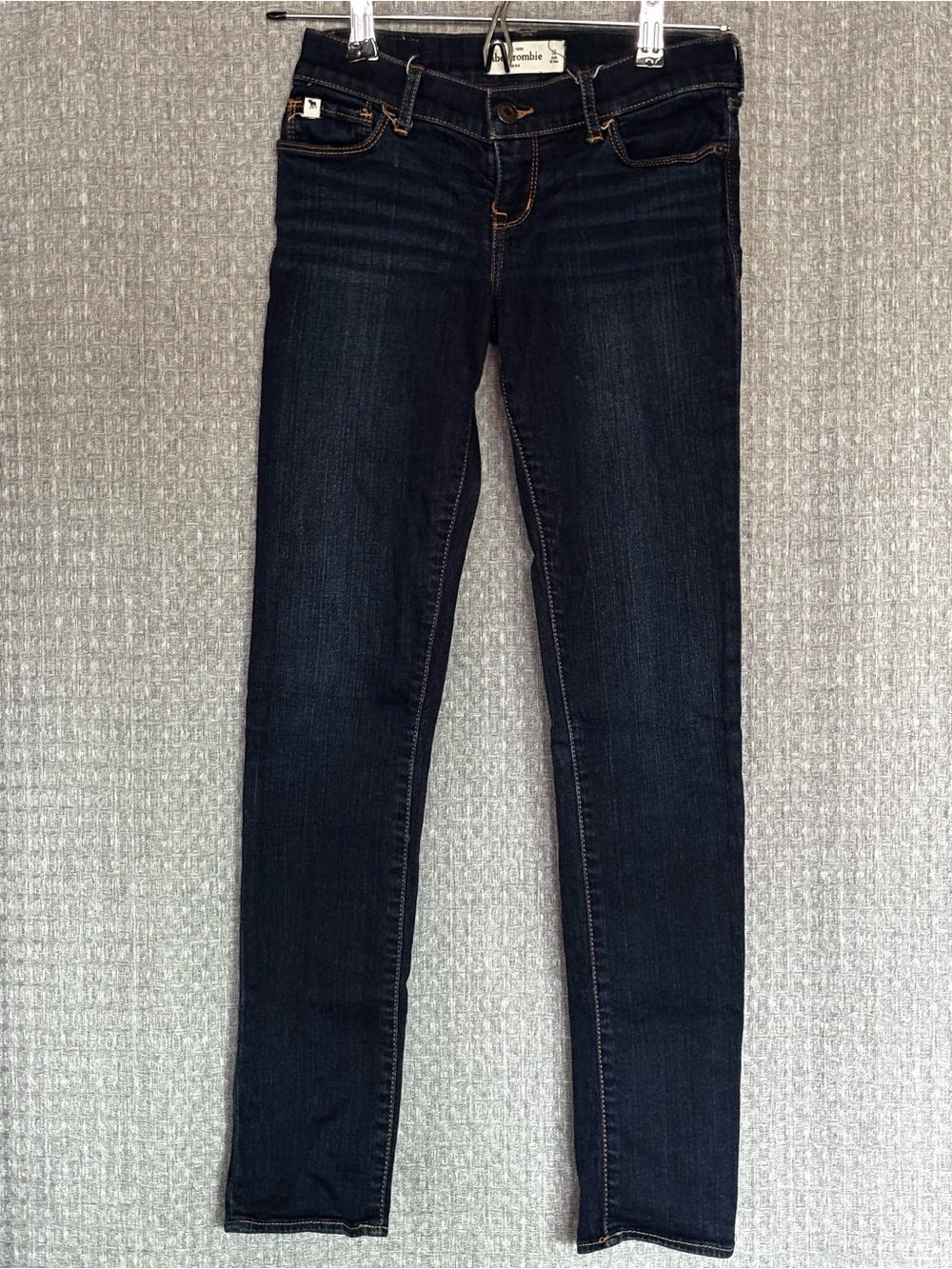 Abercrombie Kids Girls Size 12 Dark Wash Skinny Jeans